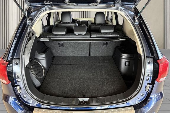 Mitsubishi Outlander 28 of 29