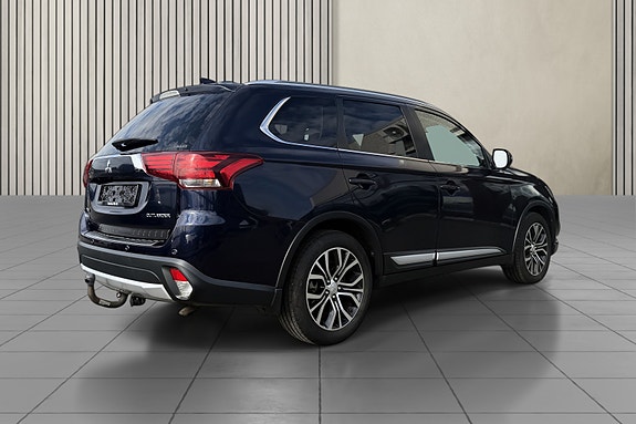 Mitsubishi Outlander 5 of 29