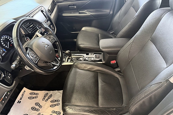 Mitsubishi Outlander 8 of 29