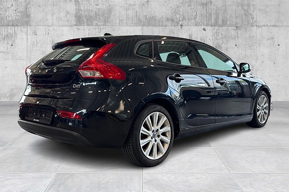 Volvo V40 5 of 19