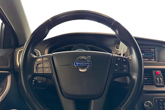 Volvo V40 16 of 19