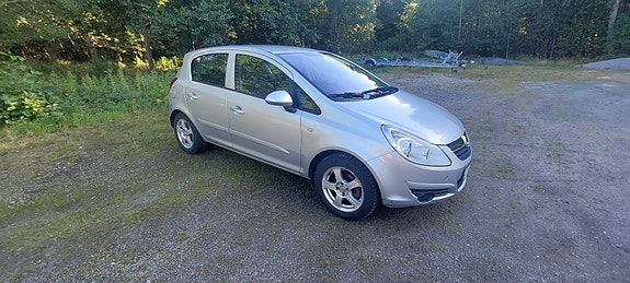 Opel Corsa 3 of 10