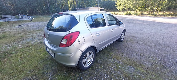 Opel Corsa 4 of 10
