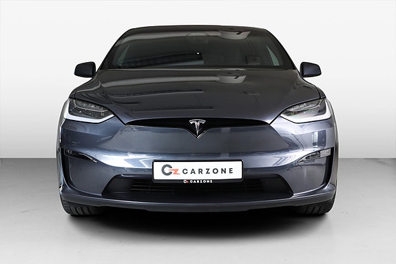 Tesla Model X 2 of 30