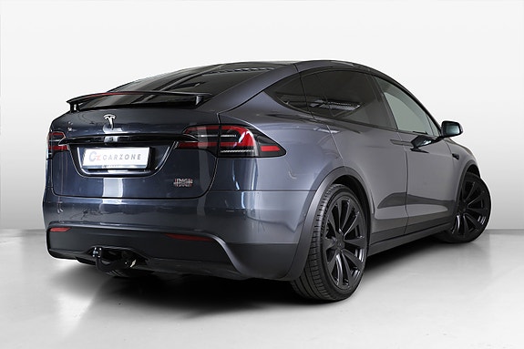 Tesla Model X 4 of 30