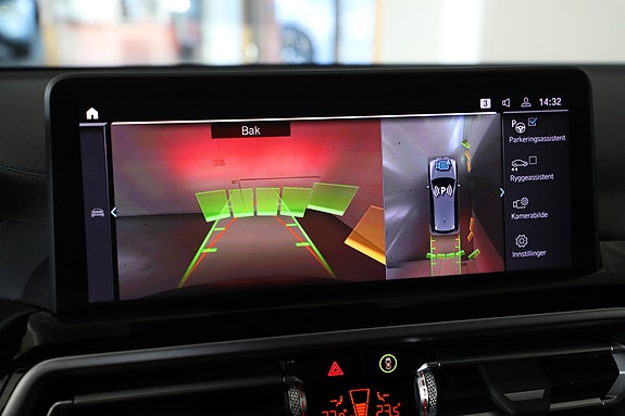 BMW iX3 25 of 30