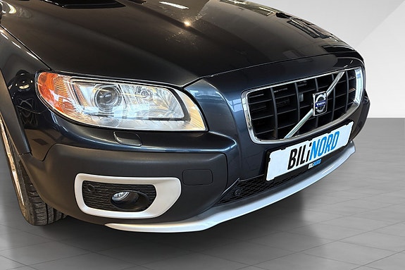 Volvo XC70 9 of 18
