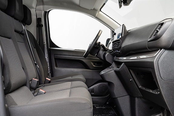 Toyota Proace 29 of 29