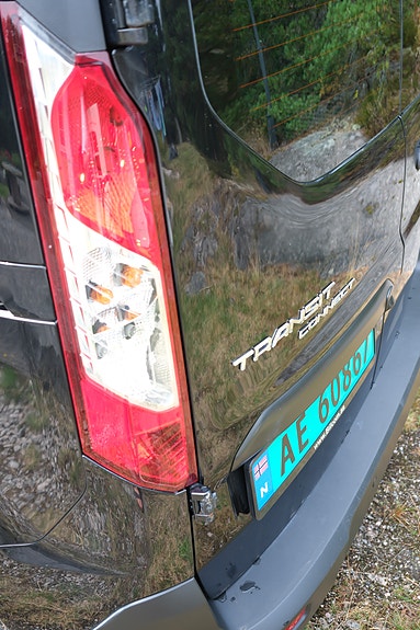 Ford Transit Connect 8 of 22