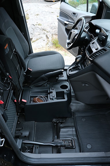 Ford Transit Connect 17 of 22