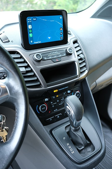 Ford Transit Connect 16 of 22