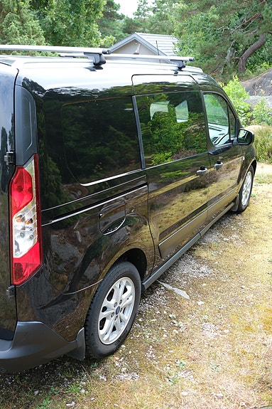 Ford Transit Connect 9 of 22