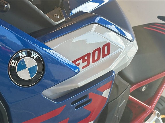 BMW F 900 GS Trophy DEMO - Alt utstyr! 2 of 18