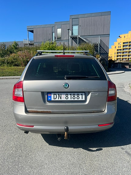 Skoda Octavia 3 of 25
