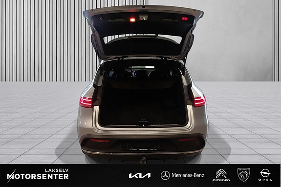 Mercedes-Benz EQC400 29 of 30