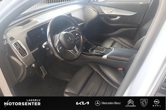 Mercedes-Benz EQC400 11 of 30