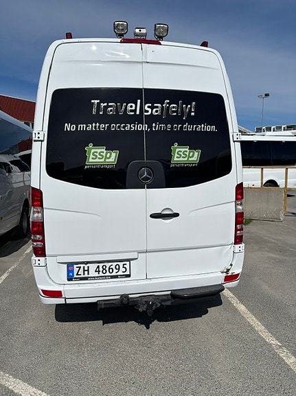 Mercedes-Benz Multiline 2 of 8