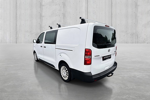 Toyota Proace 3 of 23