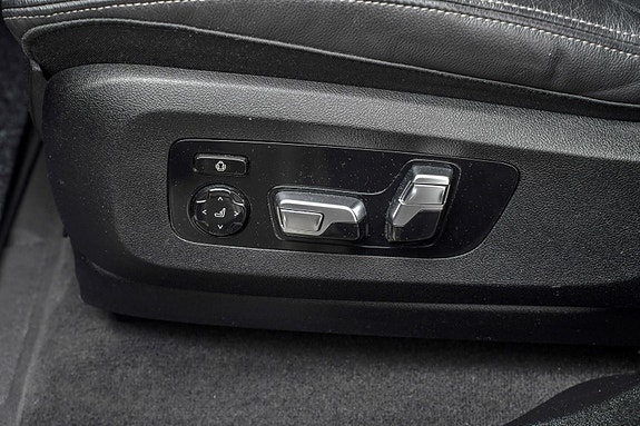BMW X6 13 of 30