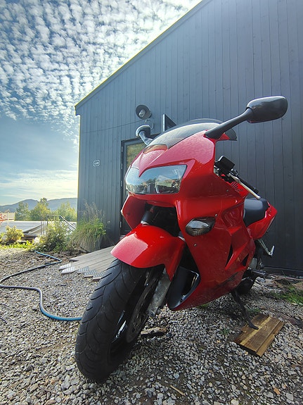 Honda VFR 800 8 of 13