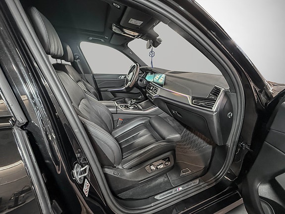 BMW X5 22 of 30