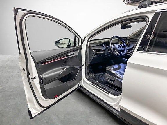 Skoda Enyaq 10 of 30