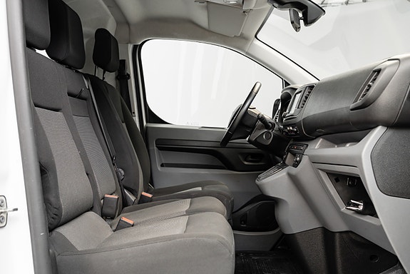 Toyota Proace 28 of 28