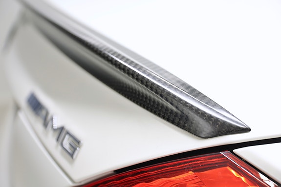 Mercedes-Benz SL63 6 of 30