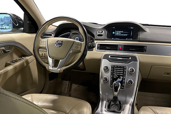 Volvo XC70 22 of 28
