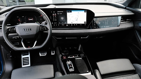 Audi SQ6 e-tron 16 of 30