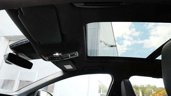 Audi SQ6 e-tron 30 of 30