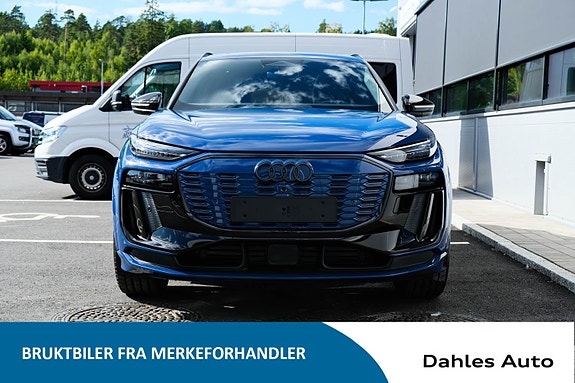 Audi SQ6 e-tron 3 of 30