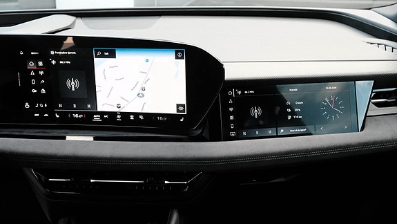 Audi SQ6 e-tron 22 of 30