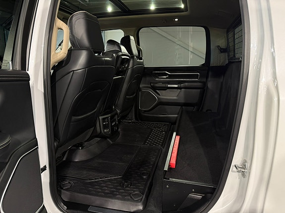 Dodge RAM 16 of 30
