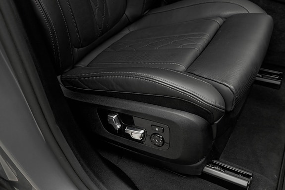 BMW X5 19 of 30