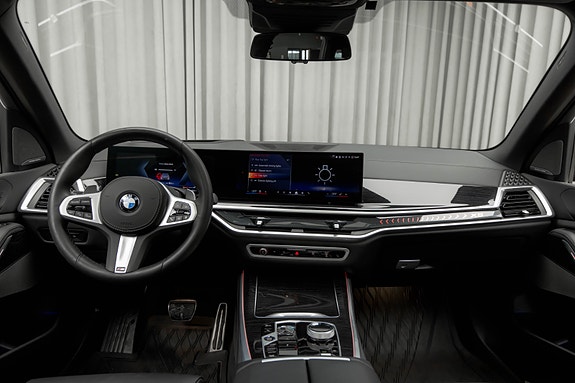 BMW X5 27 of 30