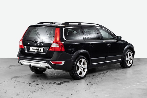 Volvo XC70 8 of 19
