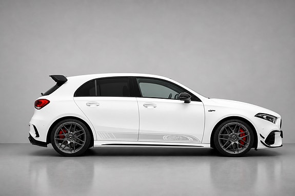Mercedes-Benz A45 12 of 26