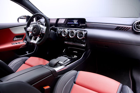 Mercedes-Benz A45 15 of 26