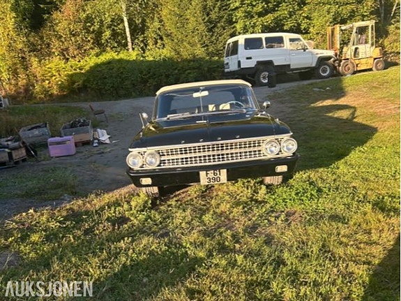 Ford Andre 2 of 30