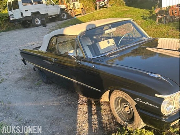 Ford Andre 11 of 30