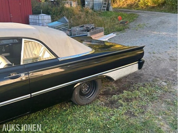 Ford Andre 10 of 30