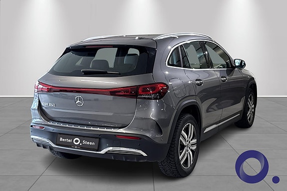 Mercedes-Benz EQA250 6 of 17
