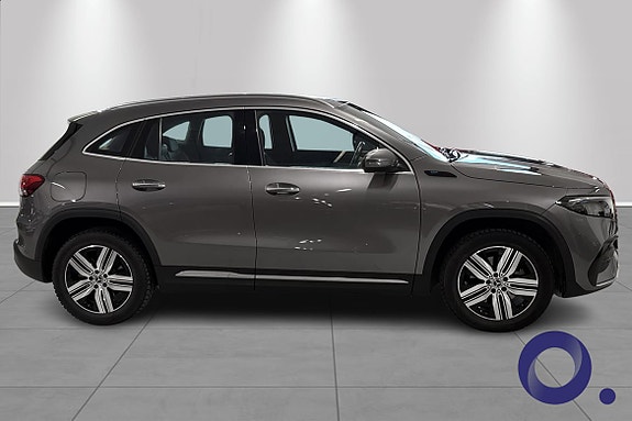 Mercedes-Benz EQA250 7 of 17