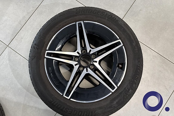 Mercedes-Benz EQA250 10 of 17