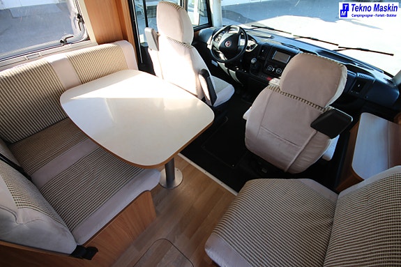 Rapido 891 F 4 of 16