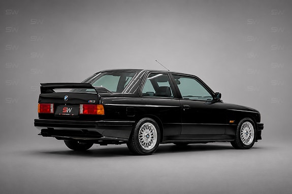 BMW M3 3 of 14