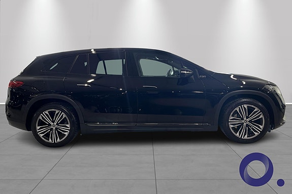 Mercedes-Benz EQS SUV 7 of 16