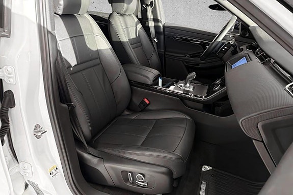 Land Rover Range Rover Evoque 16 of 30
