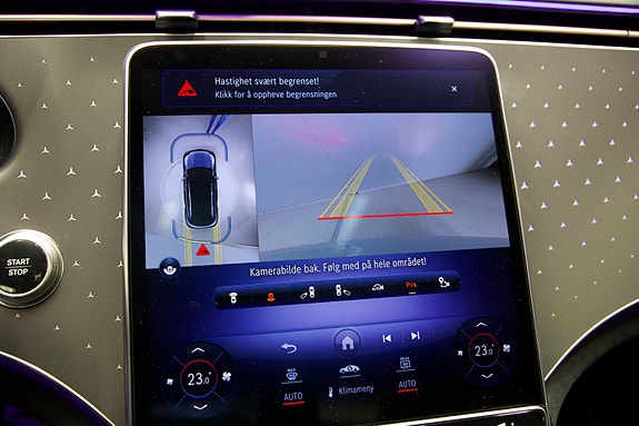 Mercedes-Benz EQE SUV 19 of 30
